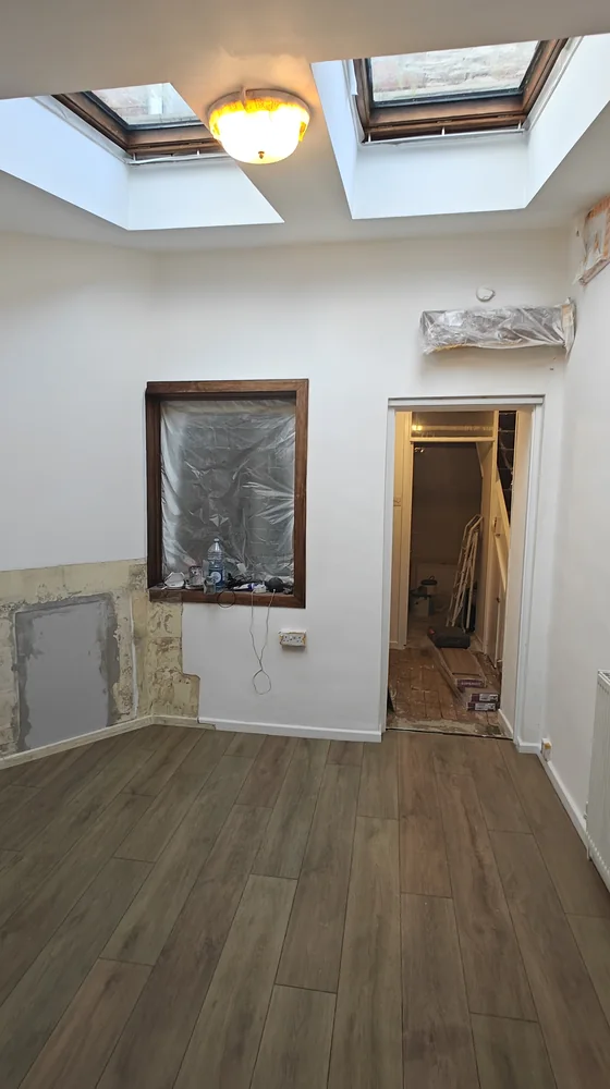 Mixed-use building in Herefordshire HR7, room after refurbishment